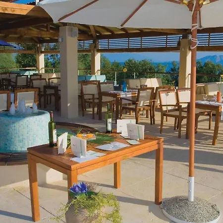 Nice In With Outdoor Swimming Pool, Sauna And Swimming Pool Apartment