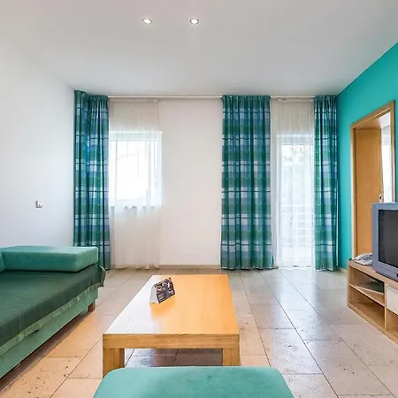 Apartment Nice In With Outdoor Swimming Pool, Sauna And Swimming Pool Novi Vinodolski