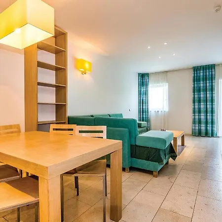 Nice In With Outdoor Swimming Pool, Sauna And Swimming Pool Apartment *